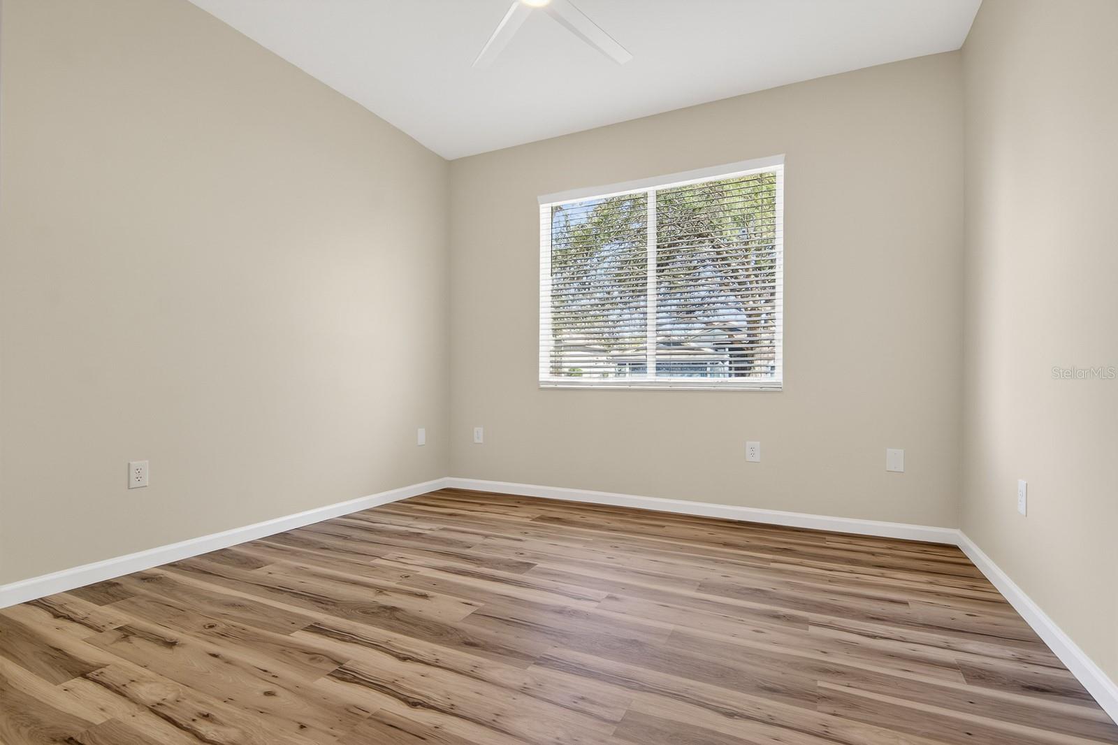 Image 34 of 62 For 6002 Martinglade Place