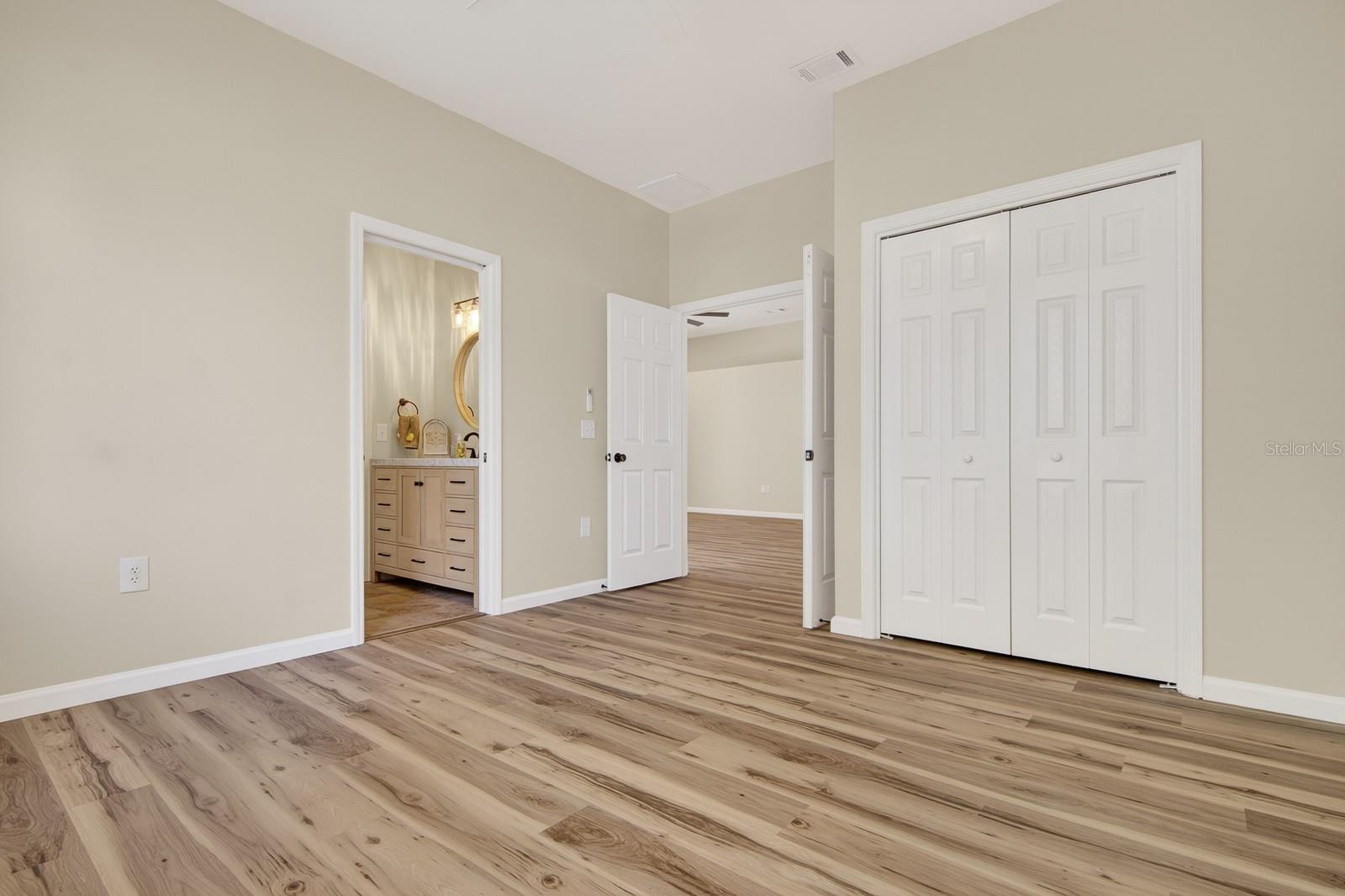 Image 35 of 62 For 6002 Martinglade Place