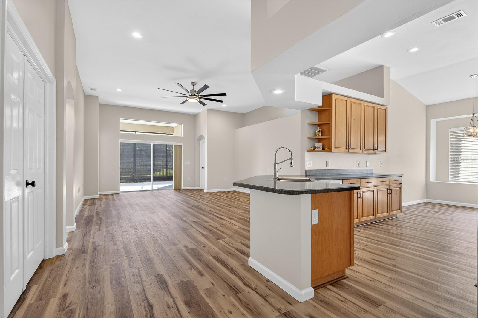 Image 9 of 62 For 6002 Martinglade Place