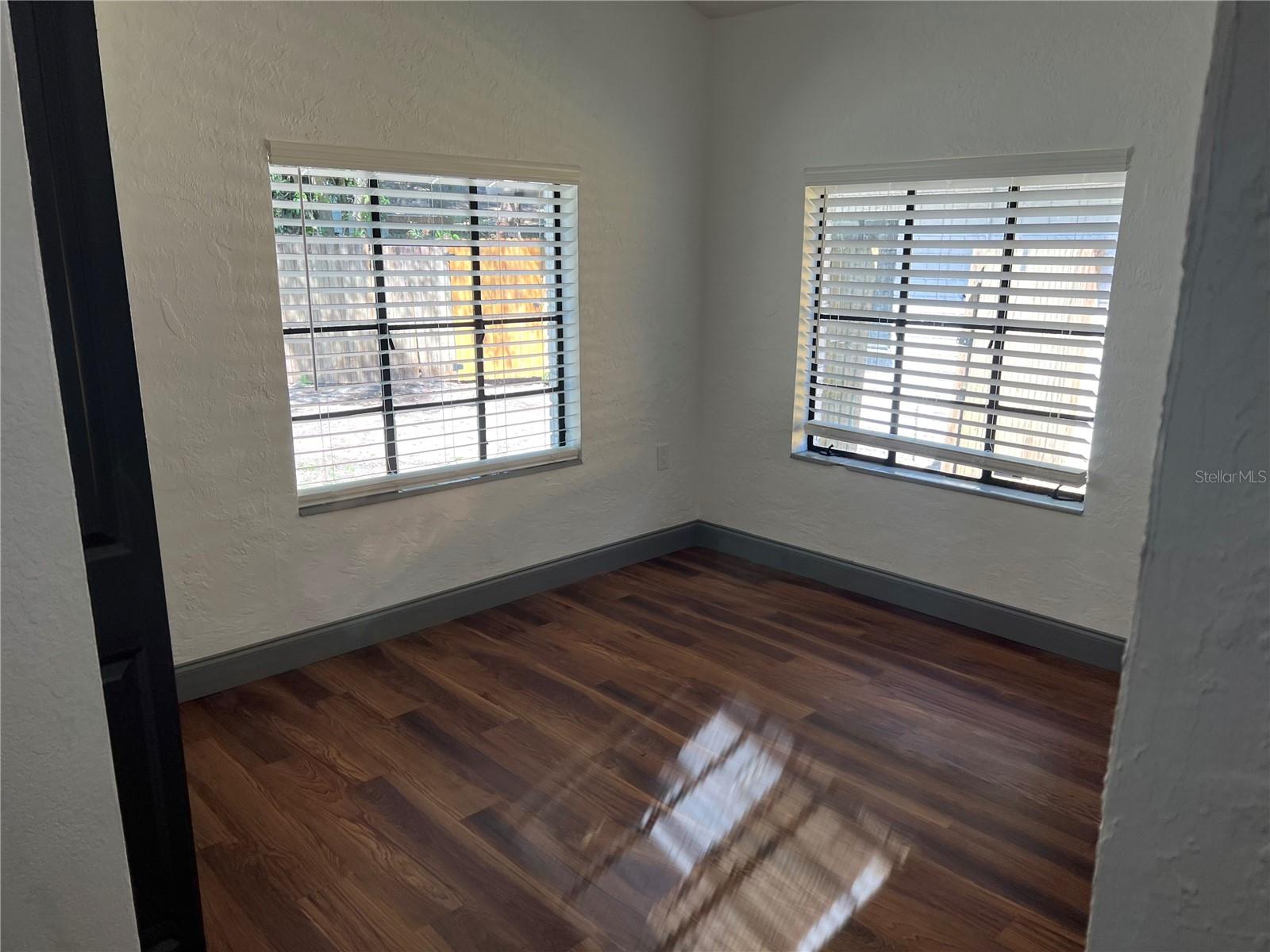 Image 12 of 29 For 4702 Willis Street