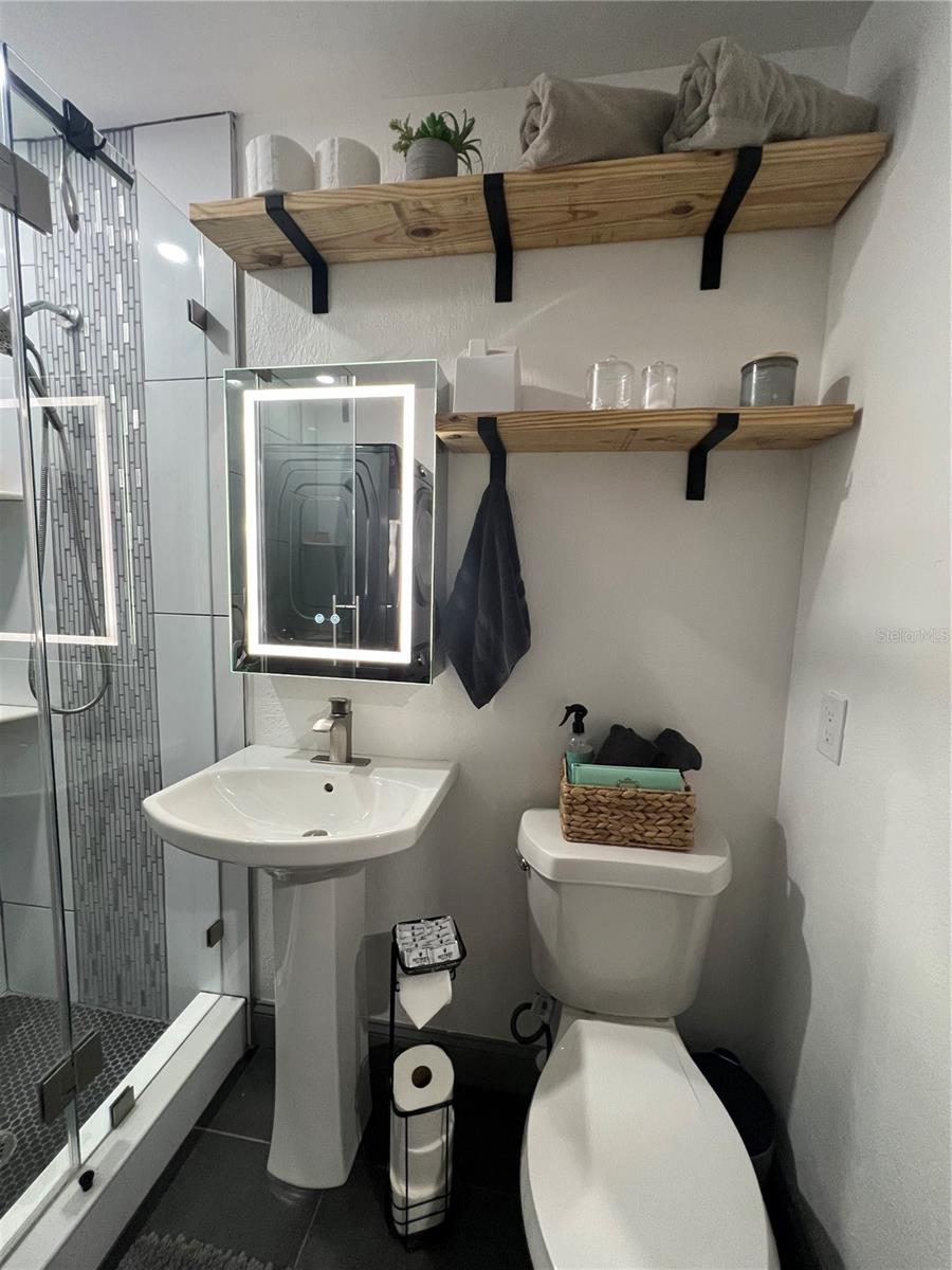 Image 14 of 29 For 4702 Willis Street