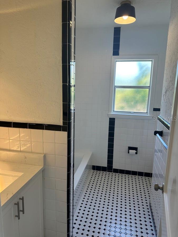 Image 11 of 12 For 1614 Osceola Avenue