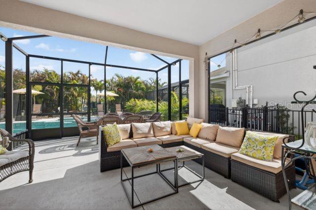 Listing photo id 23 for 6905 Old Benton Drive