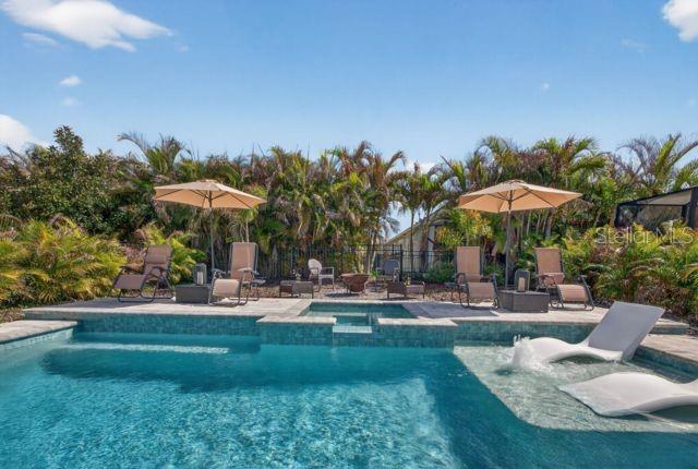 Listing photo id 33 for 6905 Old Benton Drive