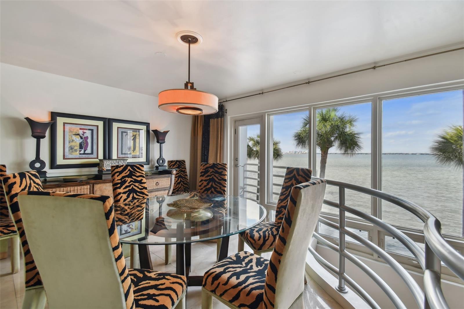 Image 29 of 99 For 4950 Bayshore Boulevard 22