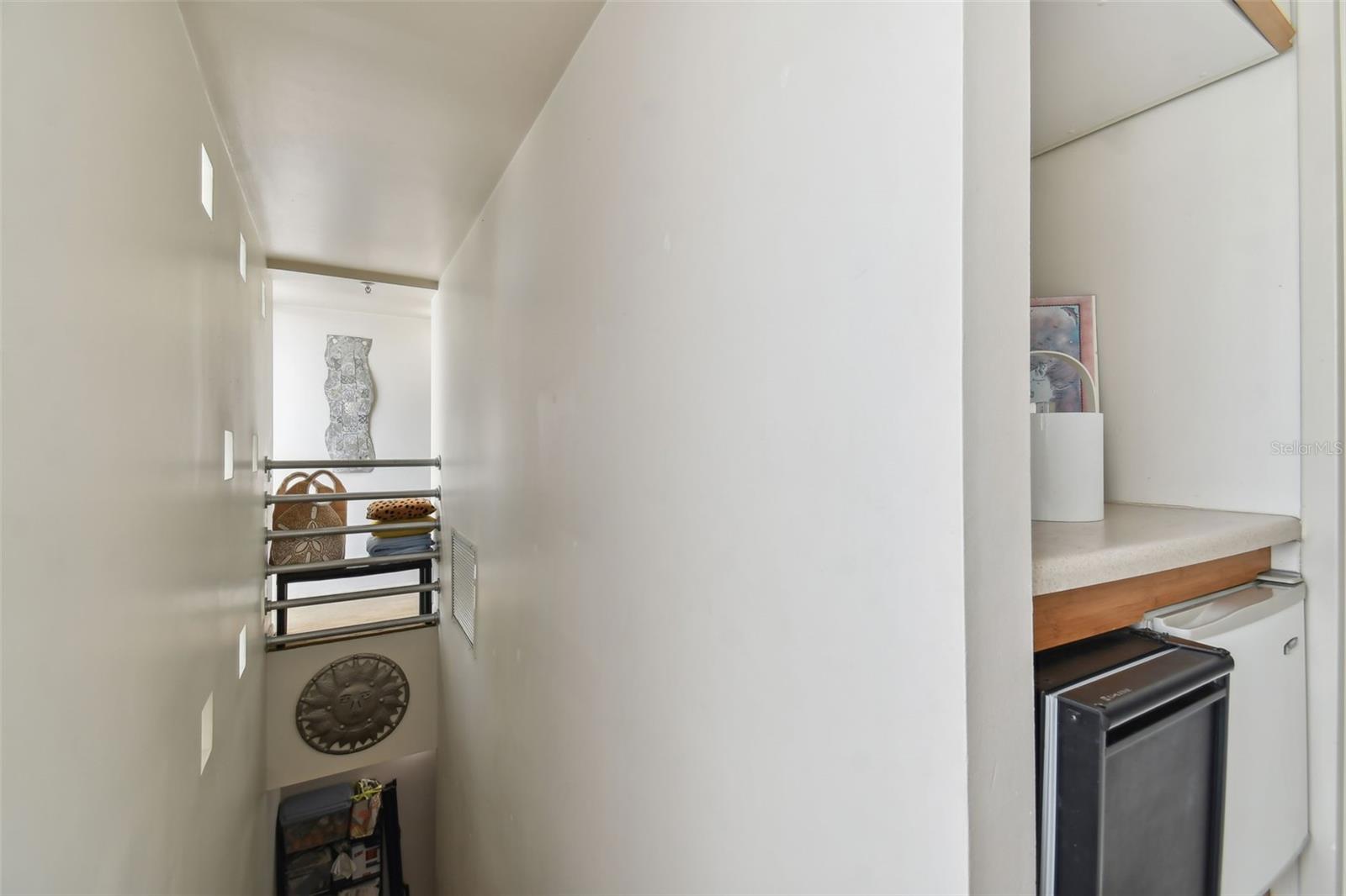 Image 48 of 99 For 4950 Bayshore Boulevard 22