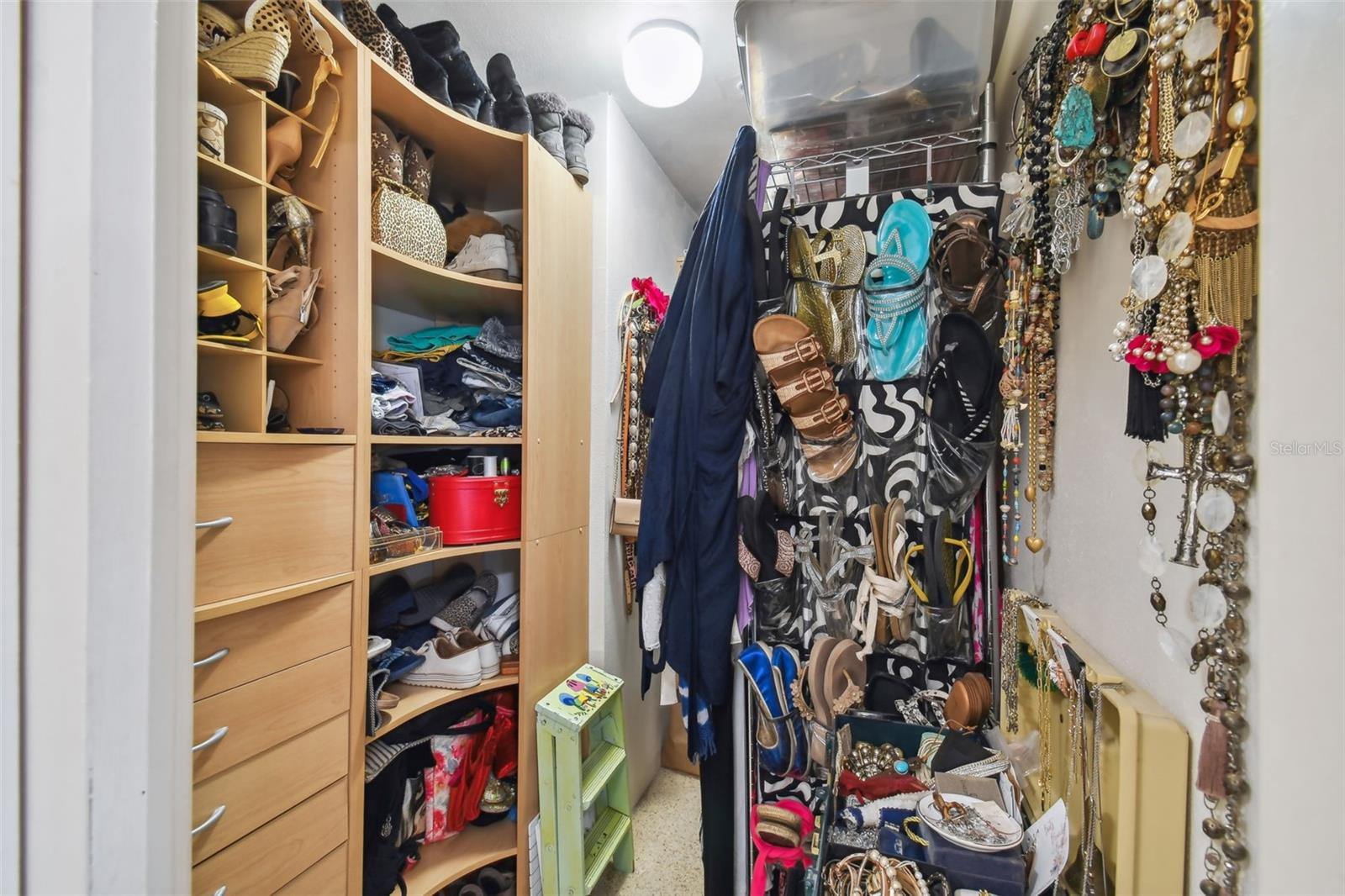 Image 60 of 99 For 4950 Bayshore Boulevard 22