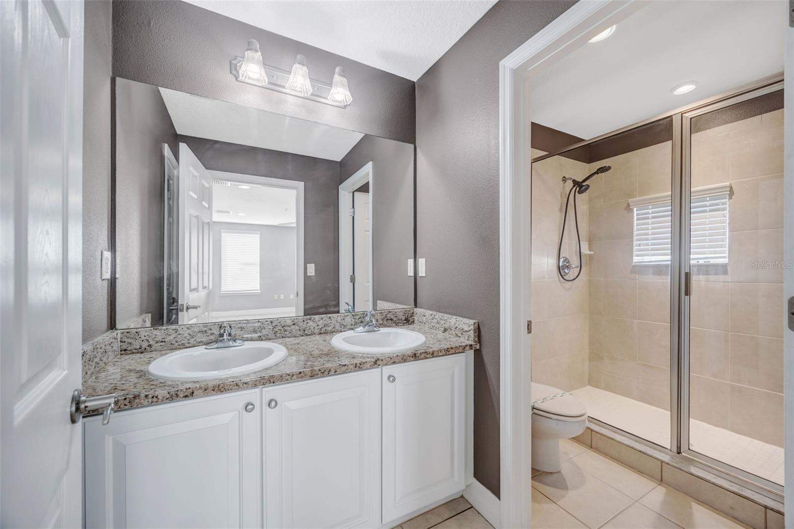 Image 22 of 32 For 4526 Bay Spring Court