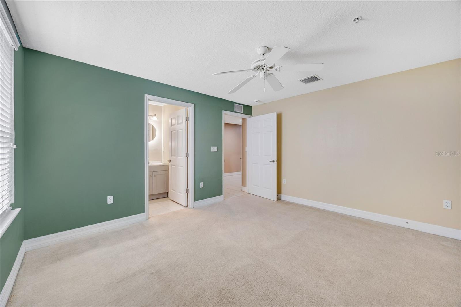 Image 6 of 32 For 4526 Bay Spring Court