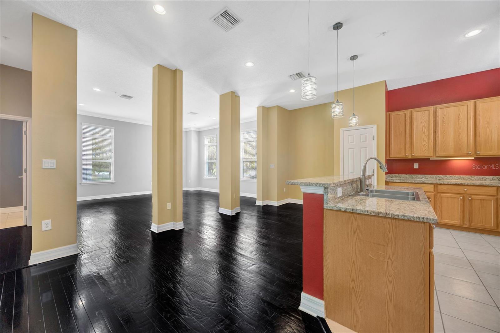 Image 9 of 32 For 4526 Bay Spring Court