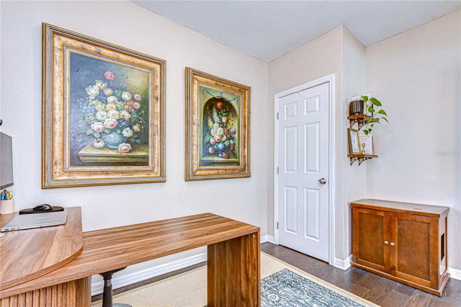 Image 21 of 25 For 1710 Escort Avenue