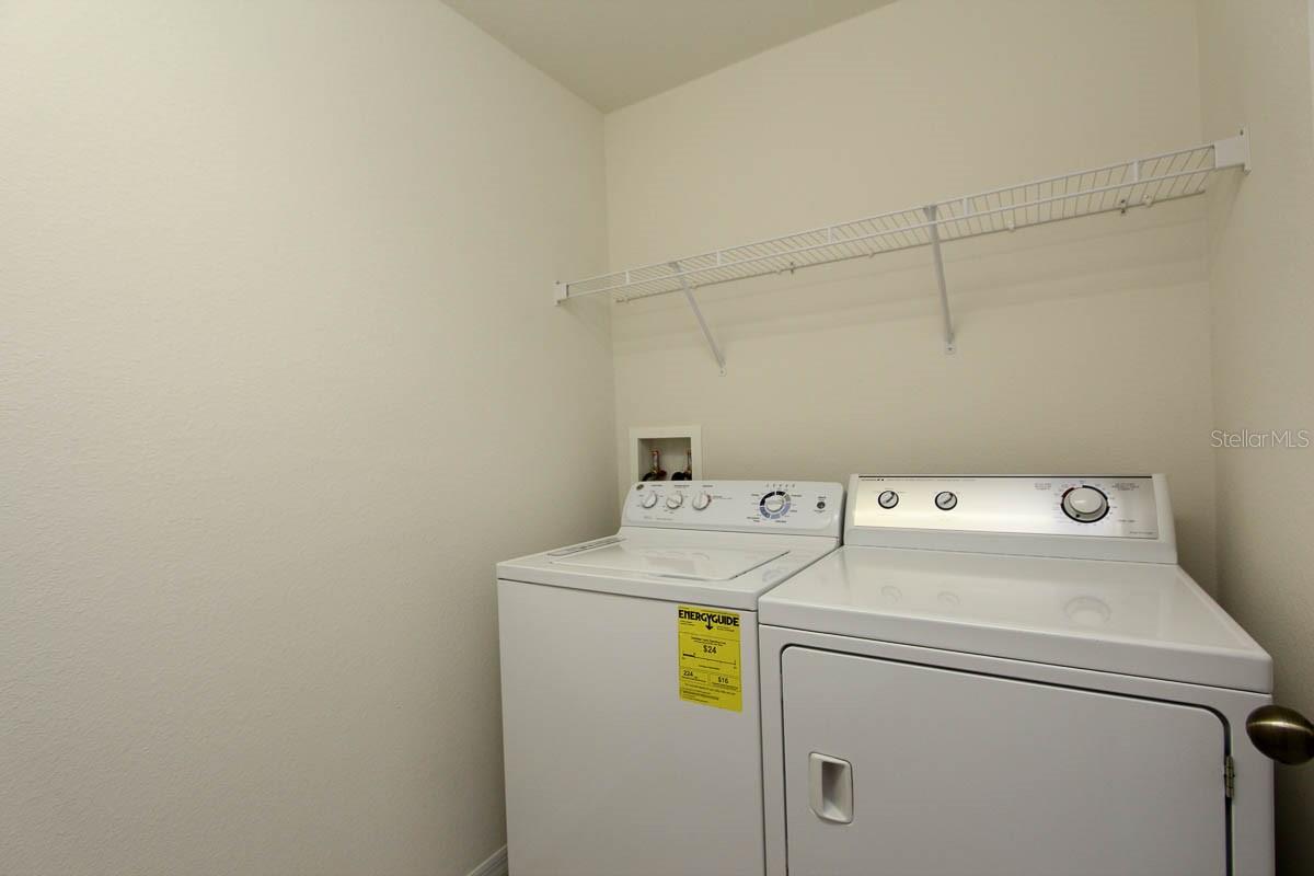 Image 15 of 25 For 16433 Kingletridge Avenue