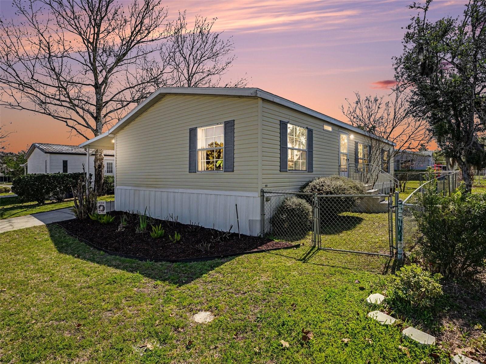 Image 28 of 33 For 14030 Royal Fern Way