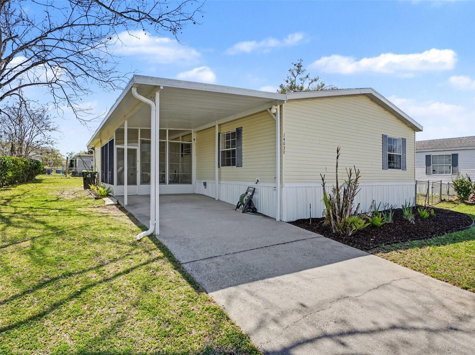 Image 3 of 33 For 14030 Royal Fern Way