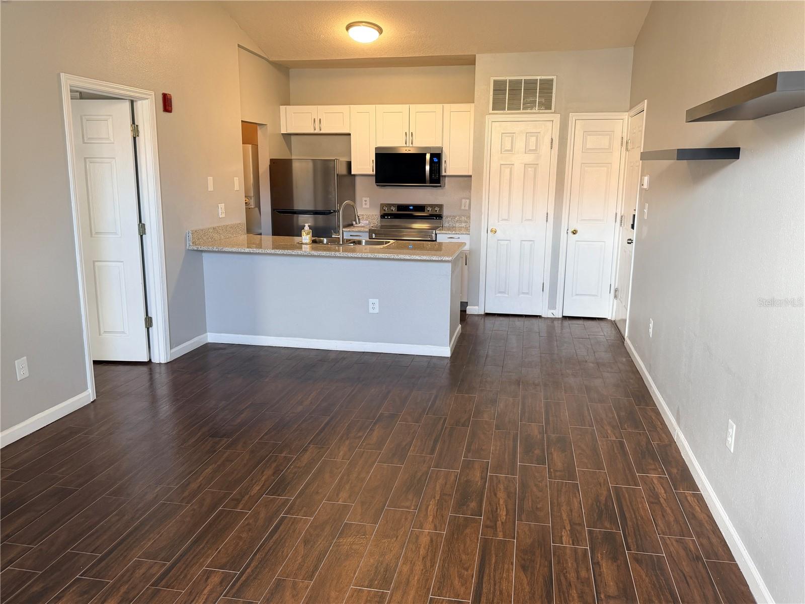 Image 13 of 25 For 10764 70th Avenue 6202