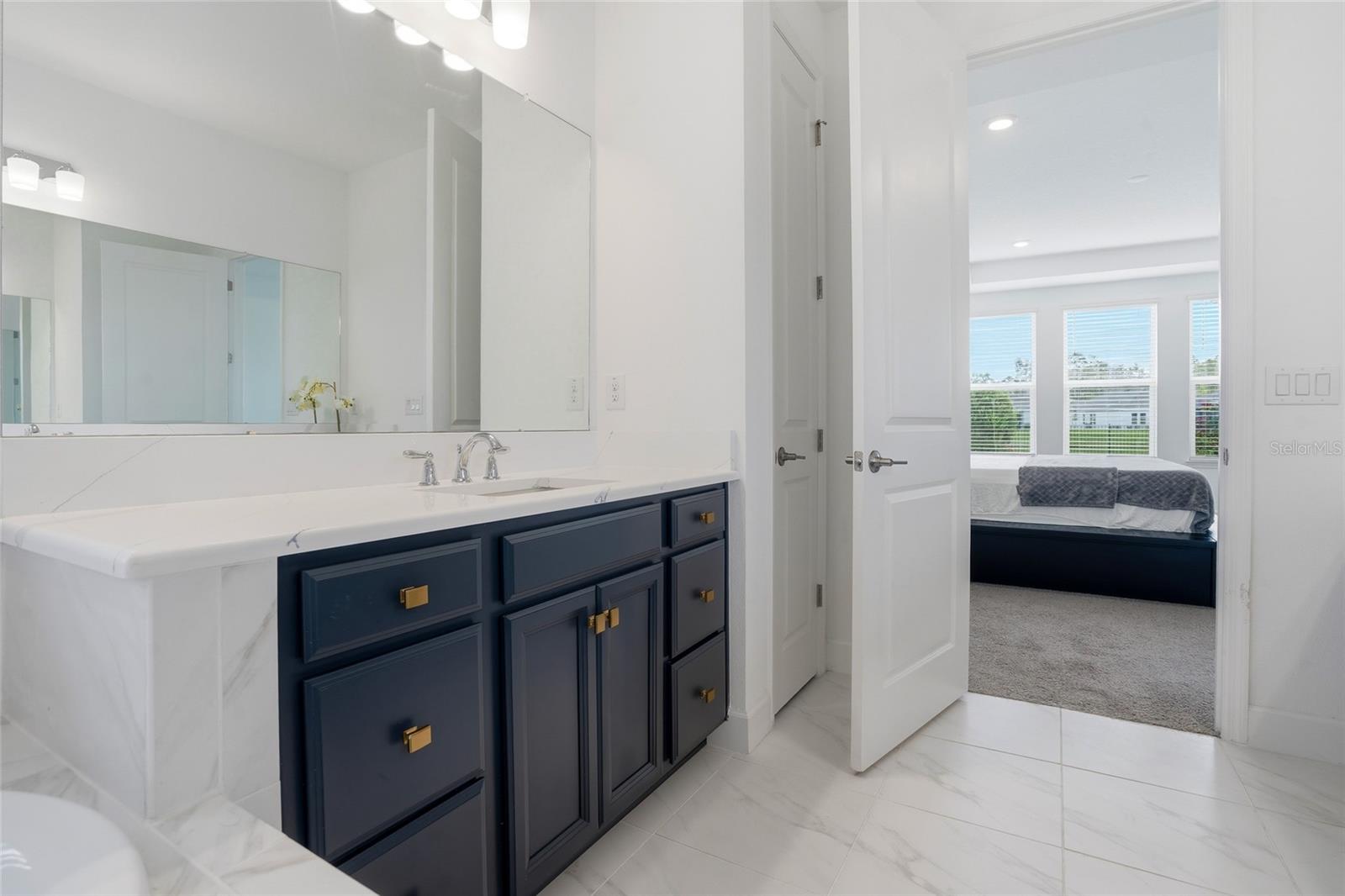 Image 24 of 64 For 34068 Castaway Loop