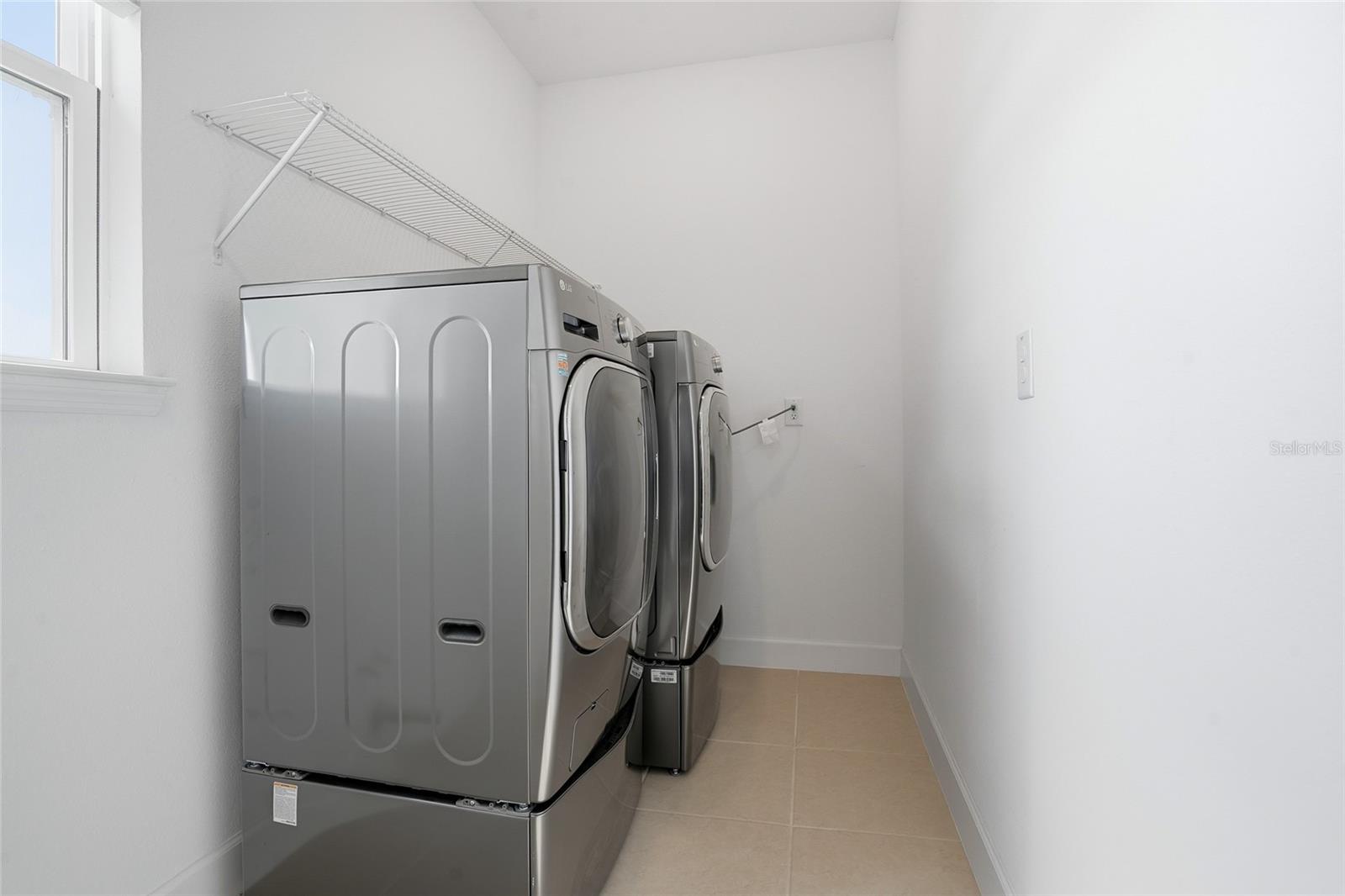 Image 28 of 64 For 34068 Castaway Loop