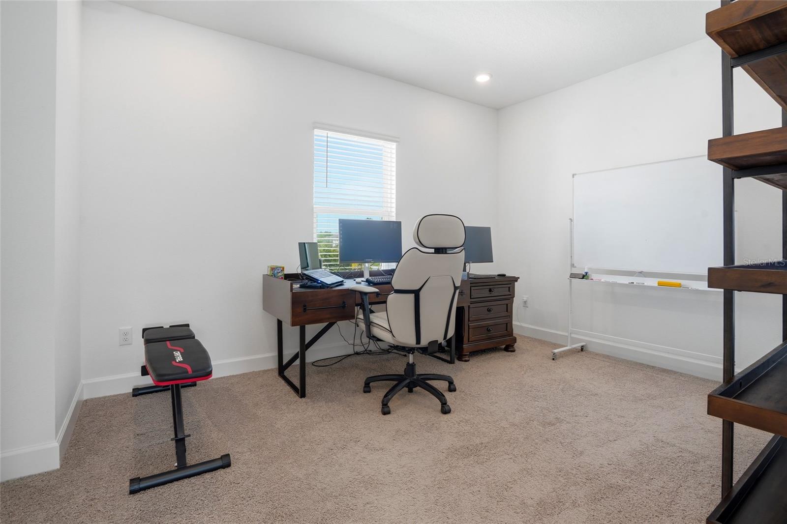 Image 38 of 64 For 34068 Castaway Loop