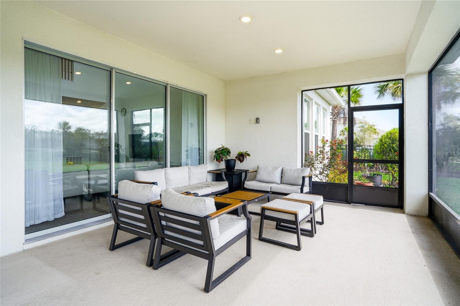 Image 44 of 64 For 34068 Castaway Loop