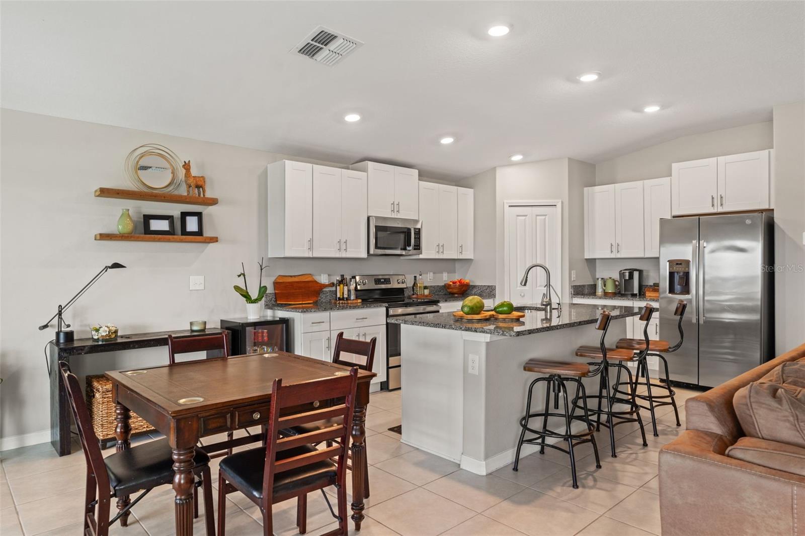 Image 16 of 66 For 31713 Sun Kettle Loop