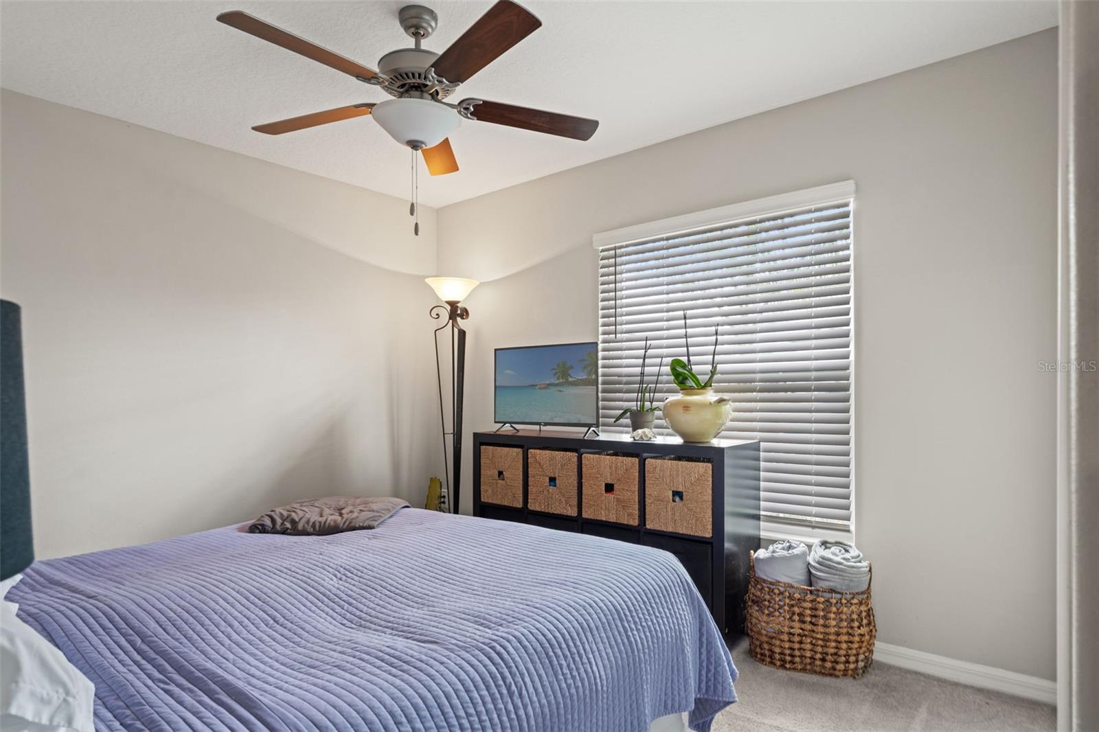 Image 28 of 66 For 31713 Sun Kettle Loop