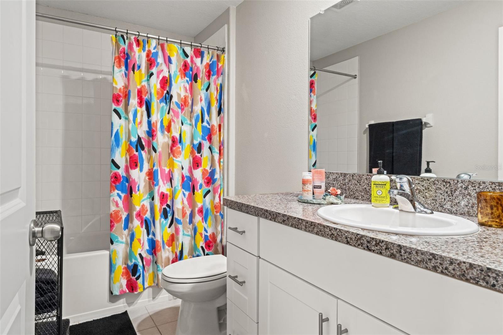 Image 31 of 66 For 31713 Sun Kettle Loop