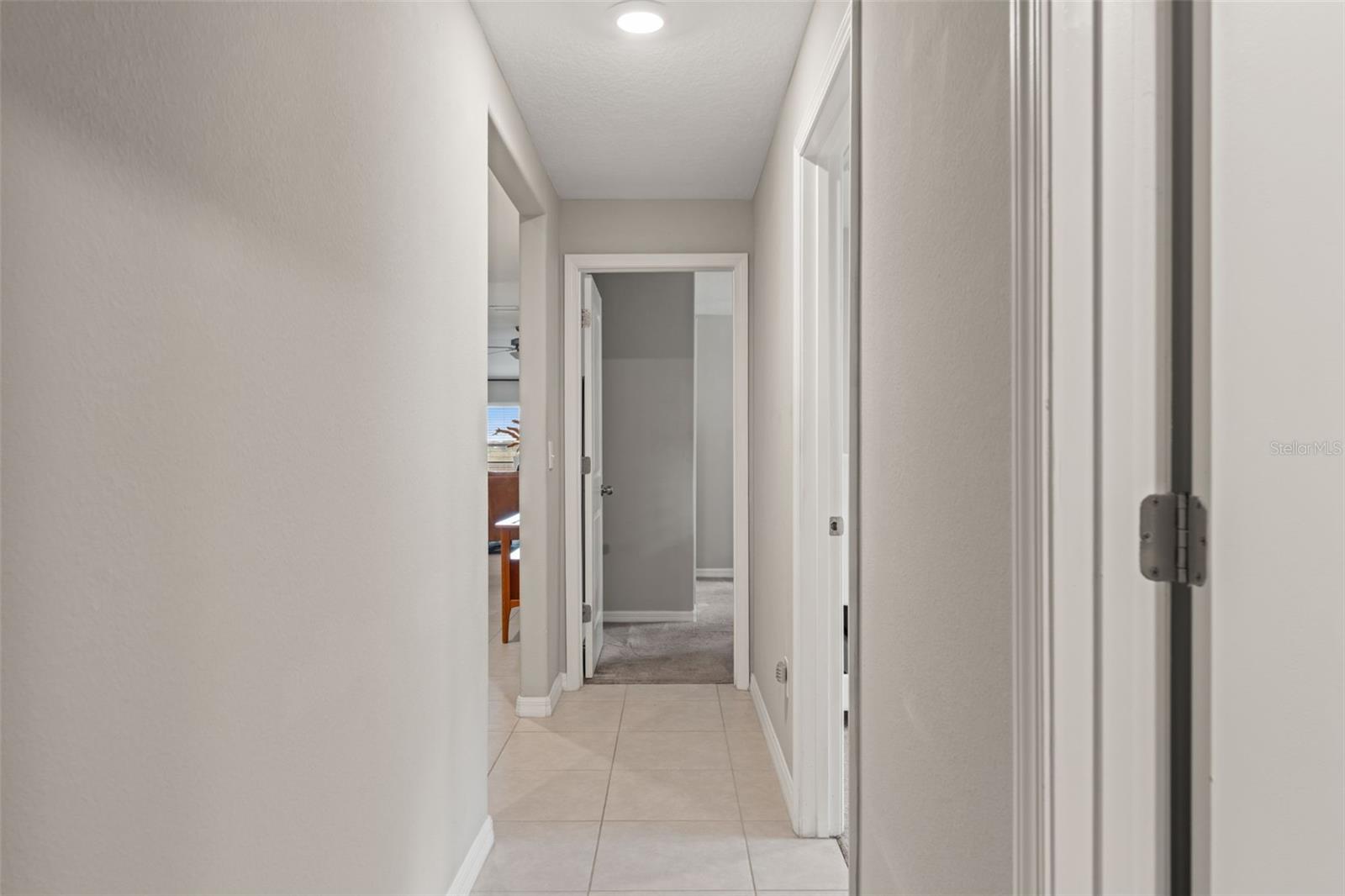 Image 36 of 66 For 31713 Sun Kettle Loop