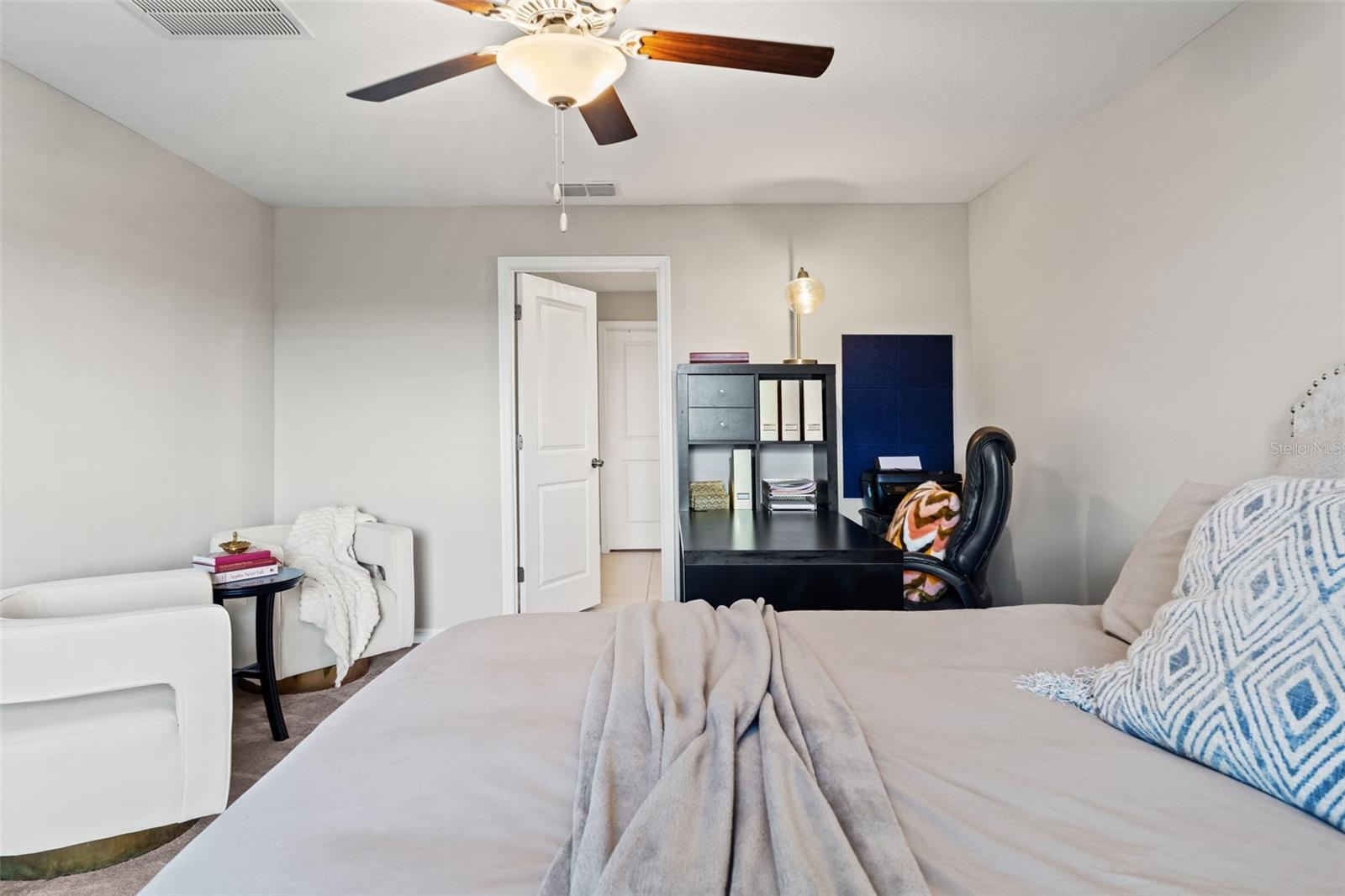 Image 39 of 66 For 31713 Sun Kettle Loop