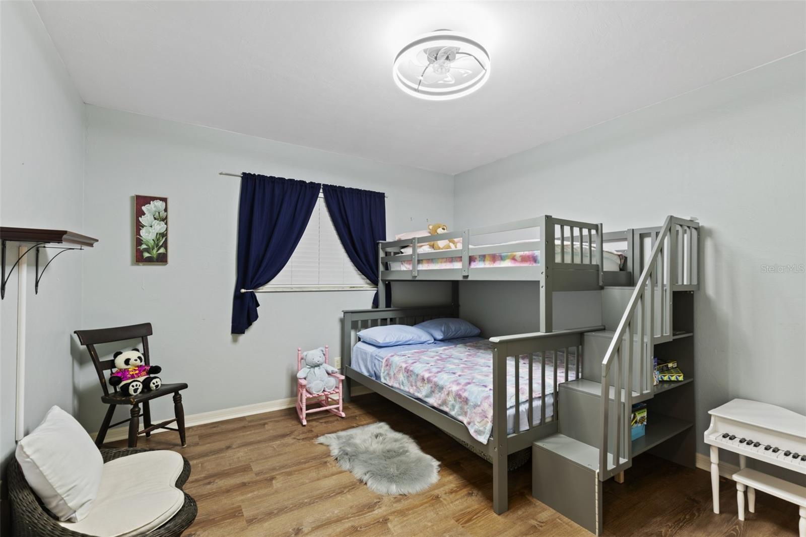 Image 6 of 28 For 2114 8th Place