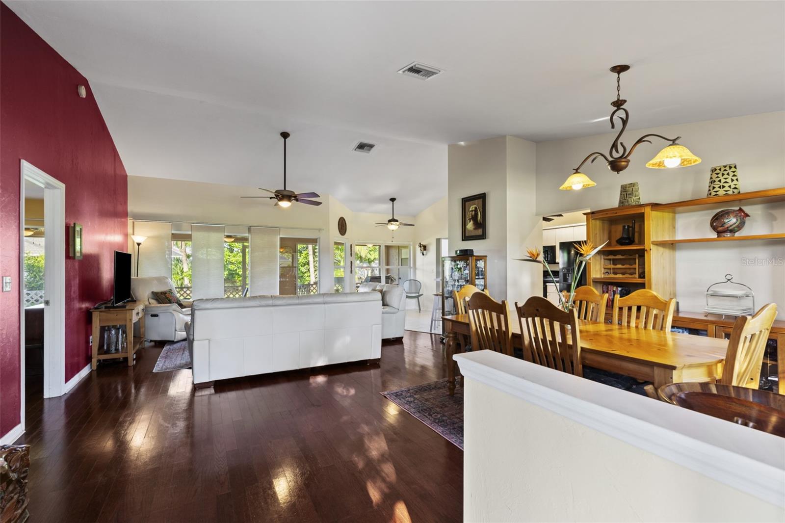 Image 8 of 28 For 2114 8th Place