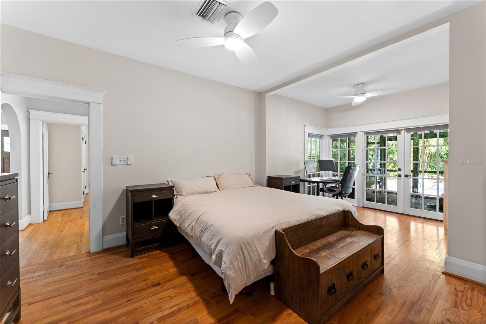 Image 15 of 97 For 1011 Broad Street