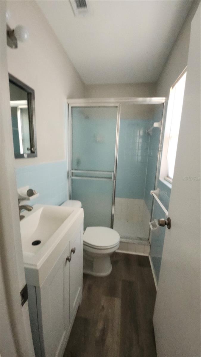 Image 13 of 15 For 908 Westmore Avenue