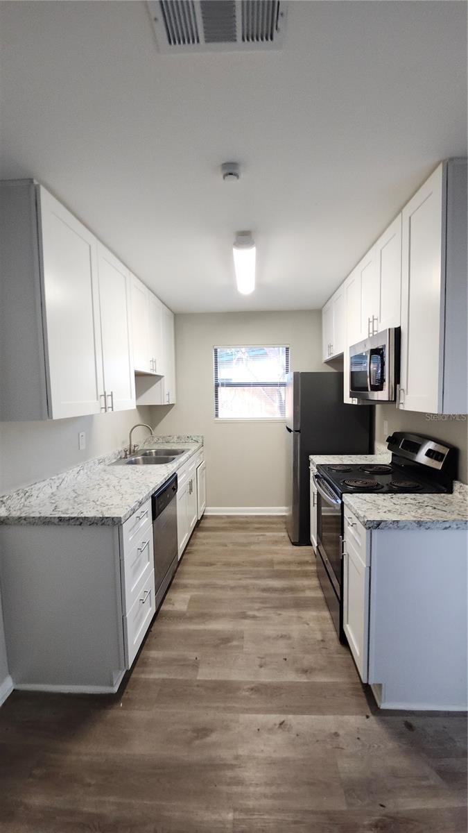 Image 4 of 15 For 908 Westmore Avenue