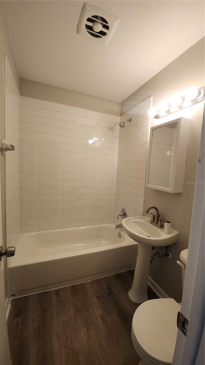 Image 7 of 15 For 908 Westmore Avenue