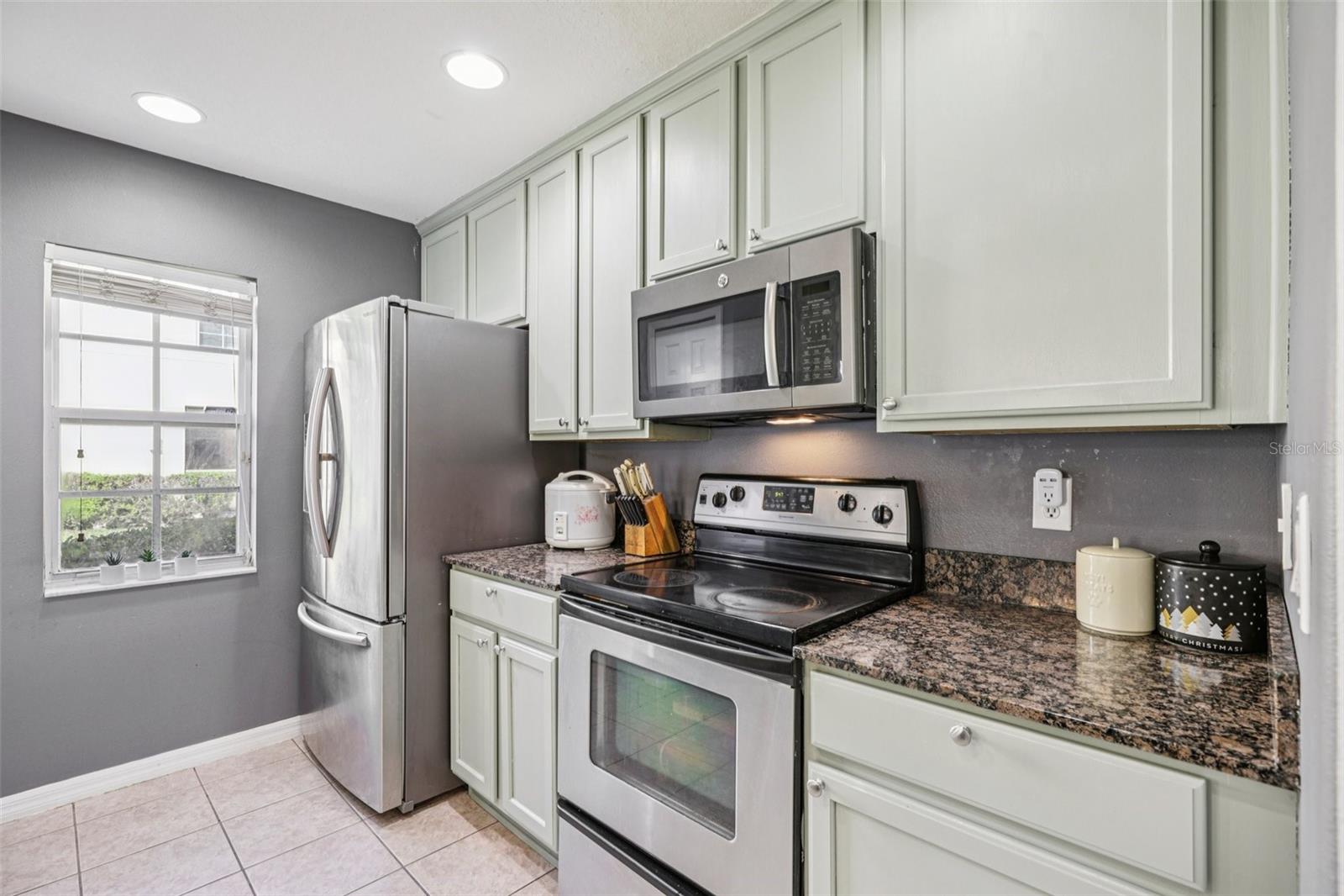 Image 9 of 25 For 5456 River Rock Road