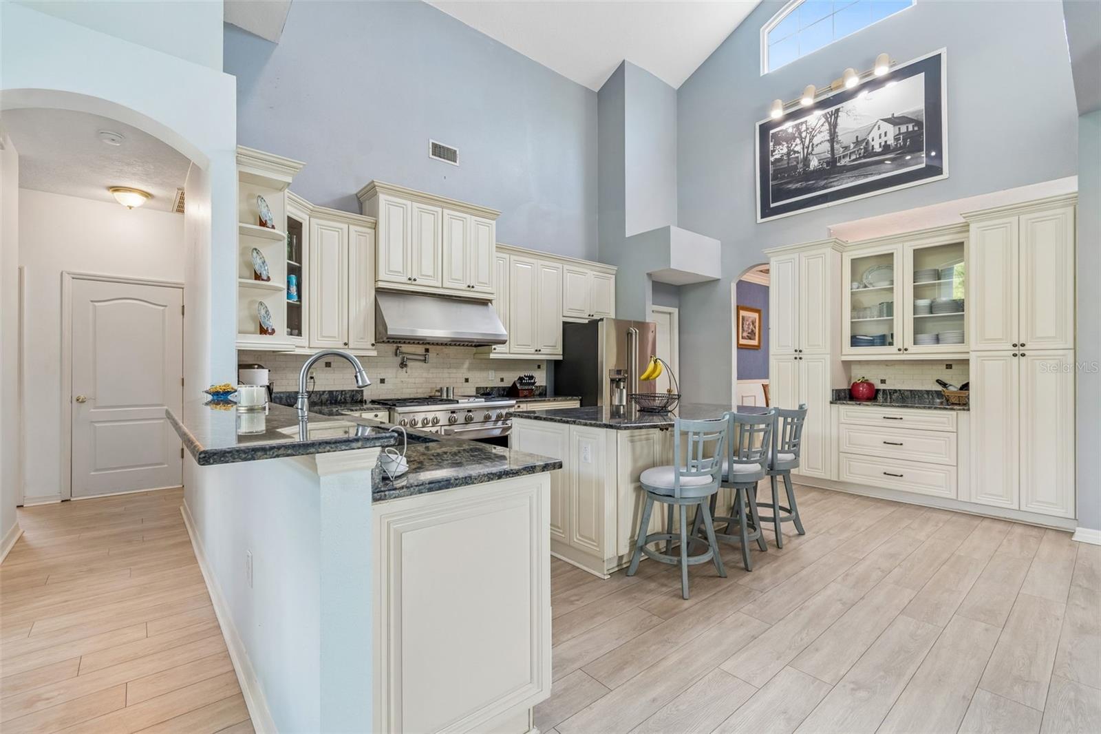 Image 15 of 64 For 5214 Villagebrook Drive