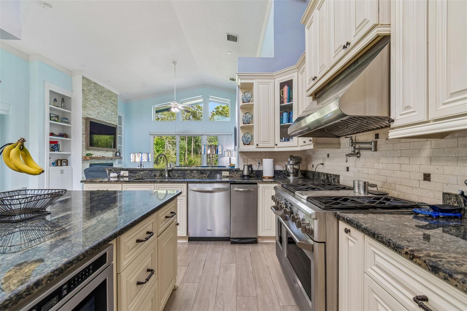 Image 20 of 64 For 5214 Villagebrook Drive