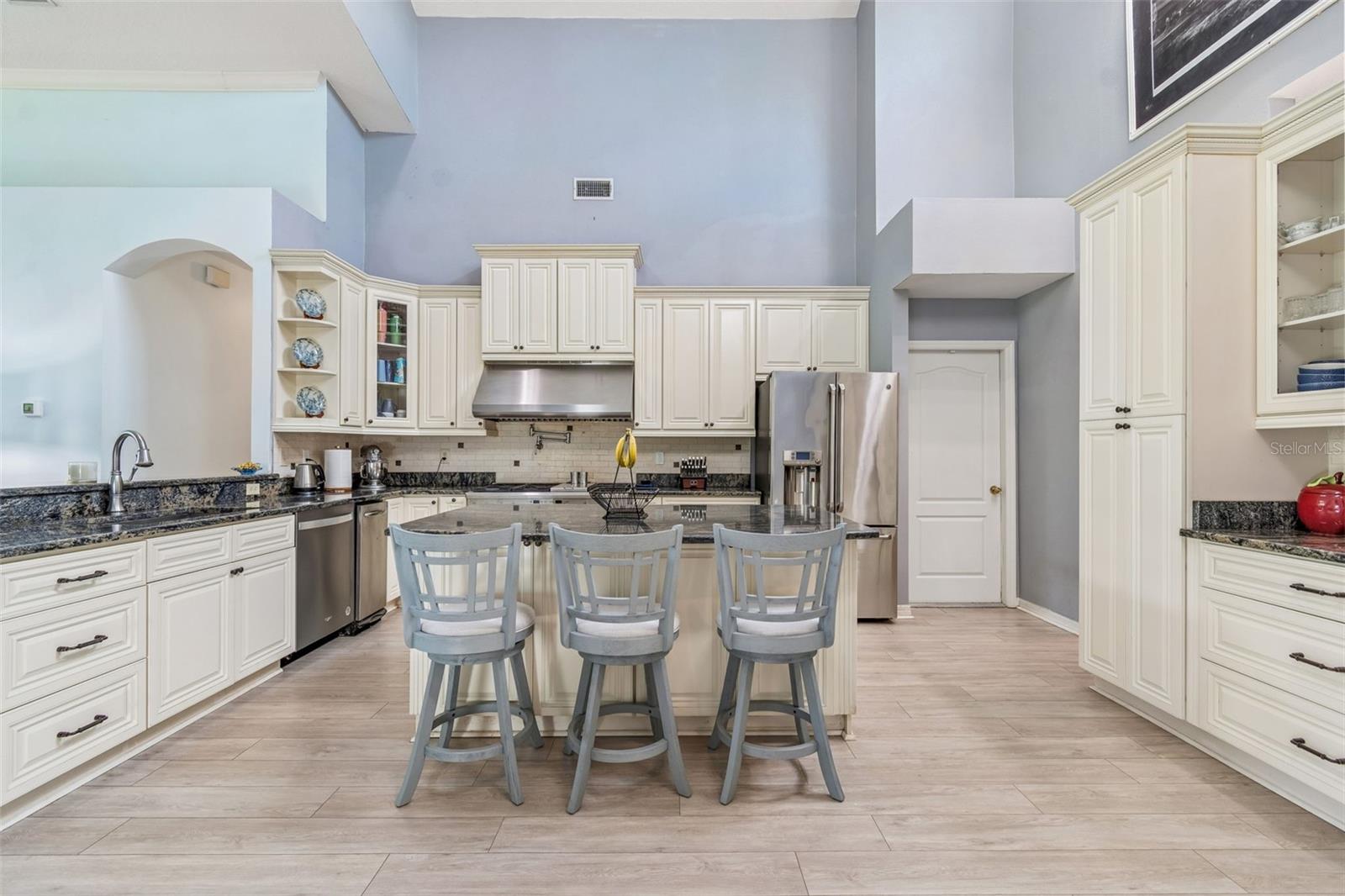 Image 22 of 64 For 5214 Villagebrook Drive