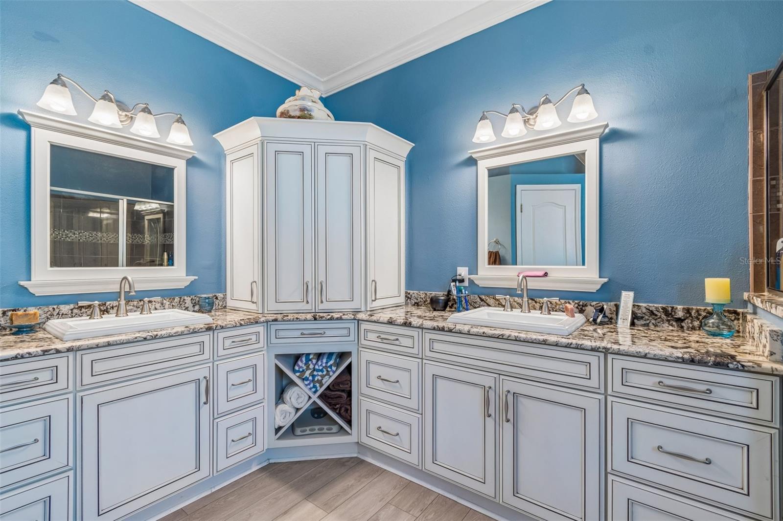 Image 5 of 64 For 5214 Villagebrook Drive