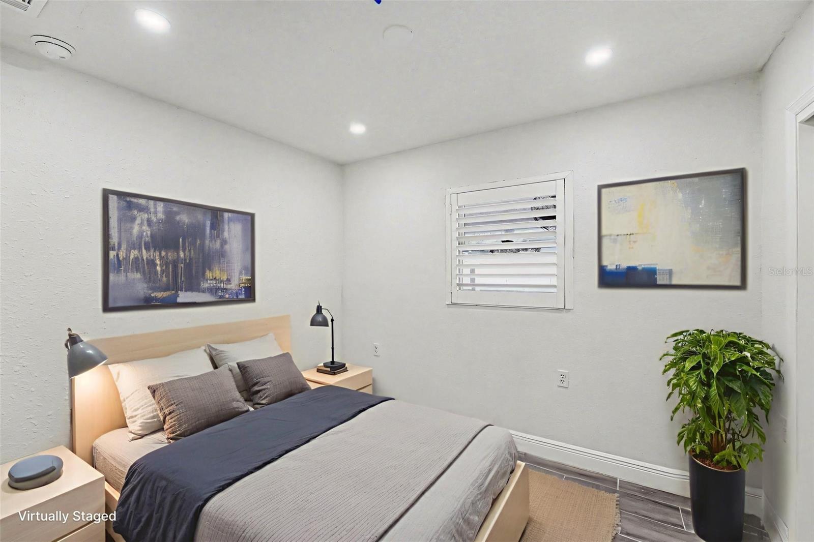 Image 20 of 32 For 318 Bath Street