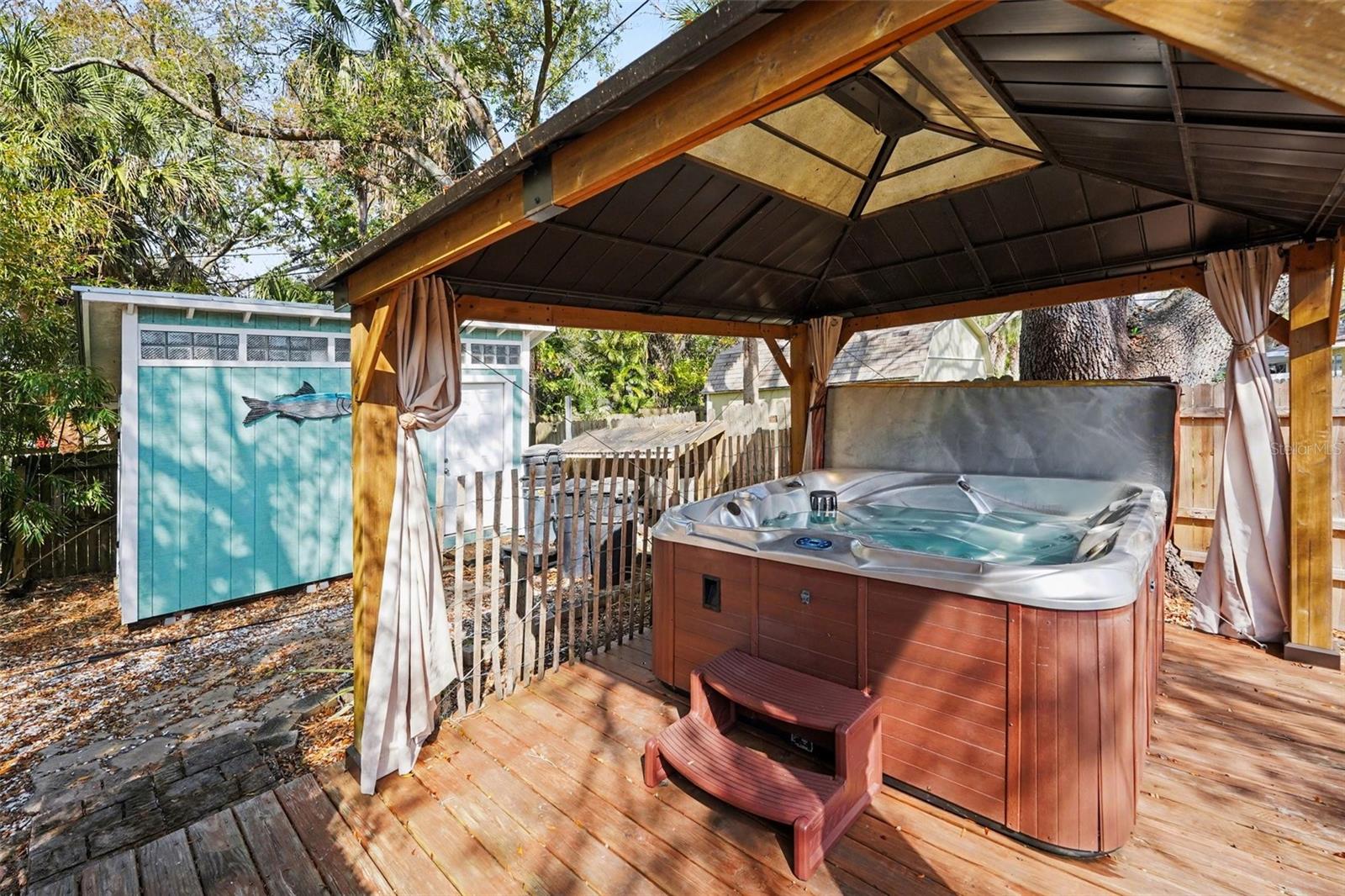 Image 30 of 32 For 318 Bath Street