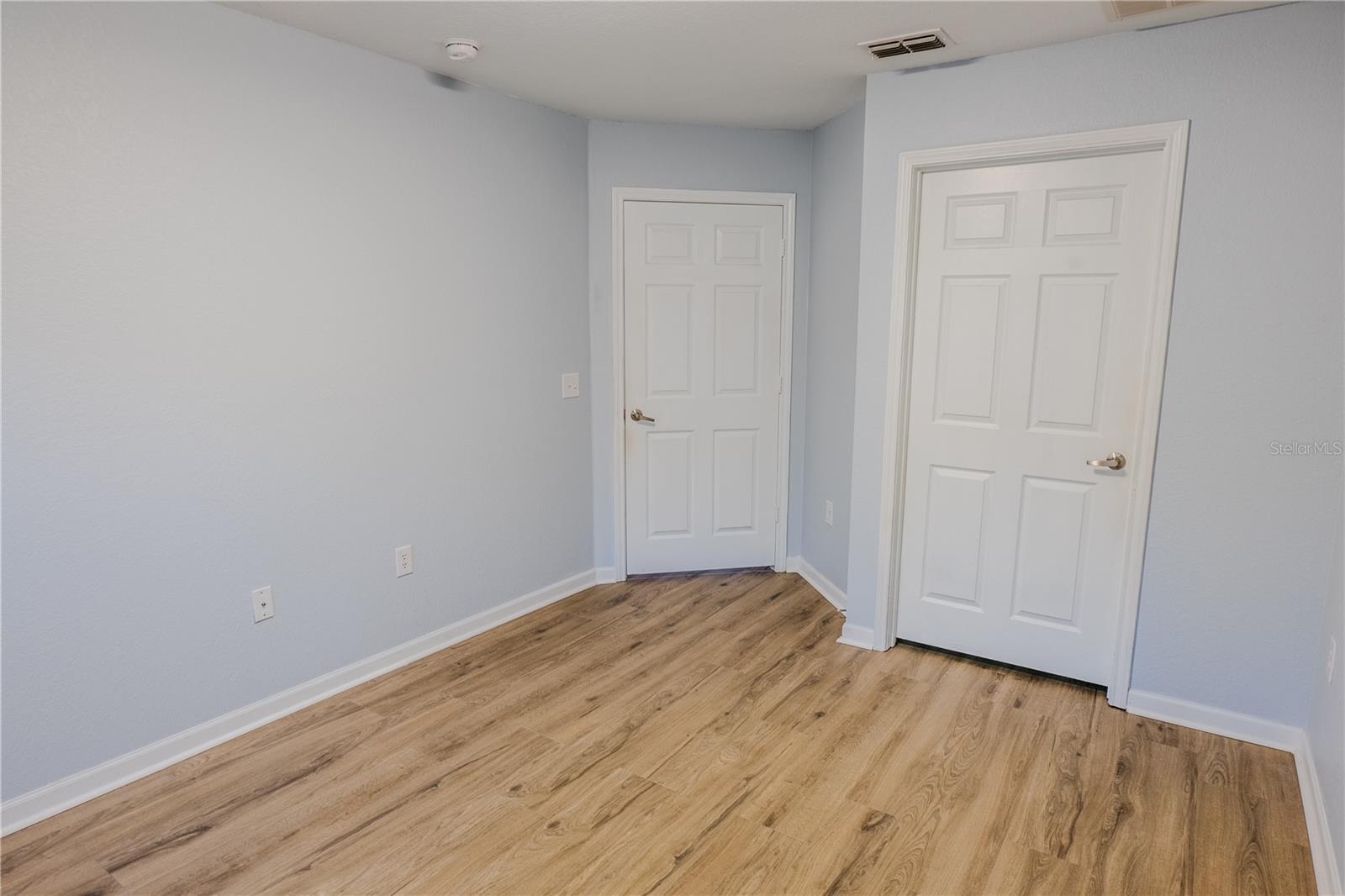 Image 14 of 26 For 8208 Downpatrick Court