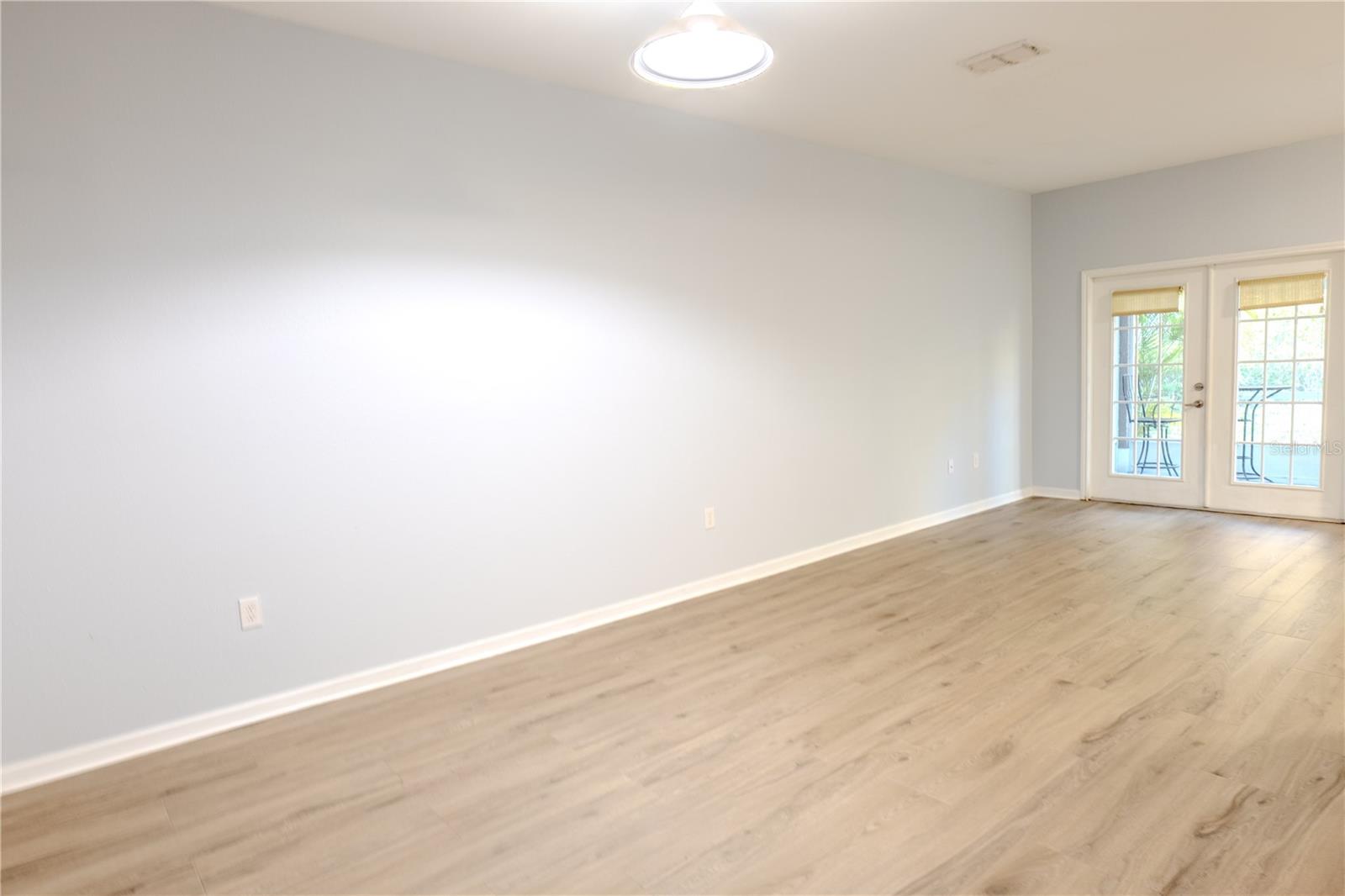 Image 4 of 26 For 8208 Downpatrick Court