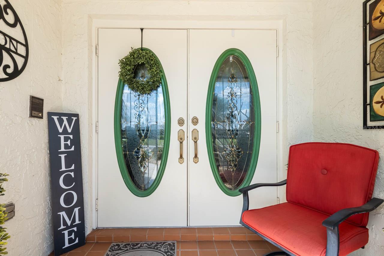 Image 2 of 31 For 2111 View Drive