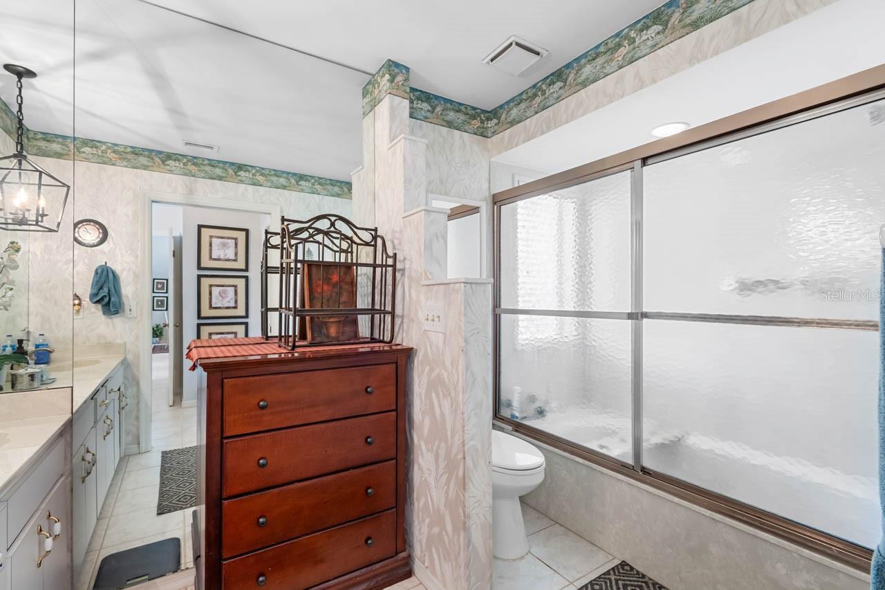 Image 21 of 31 For 2111 View Drive