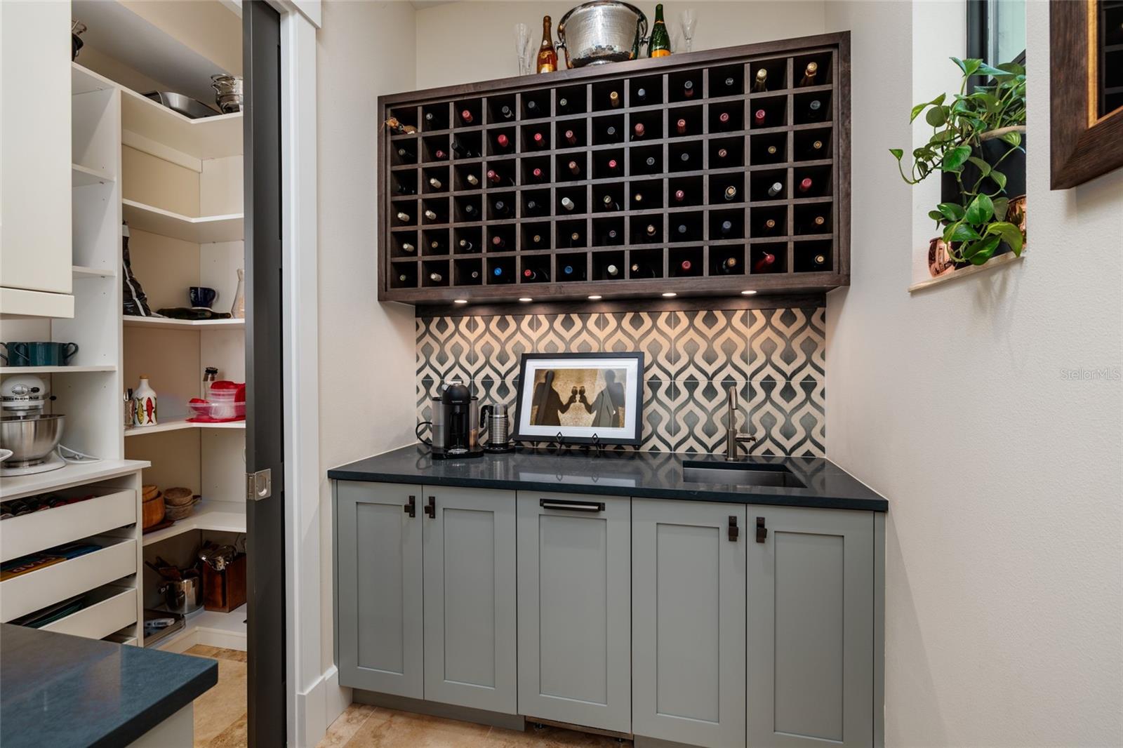 Image 12 of 44 For 125 Almedo Way Way Ne