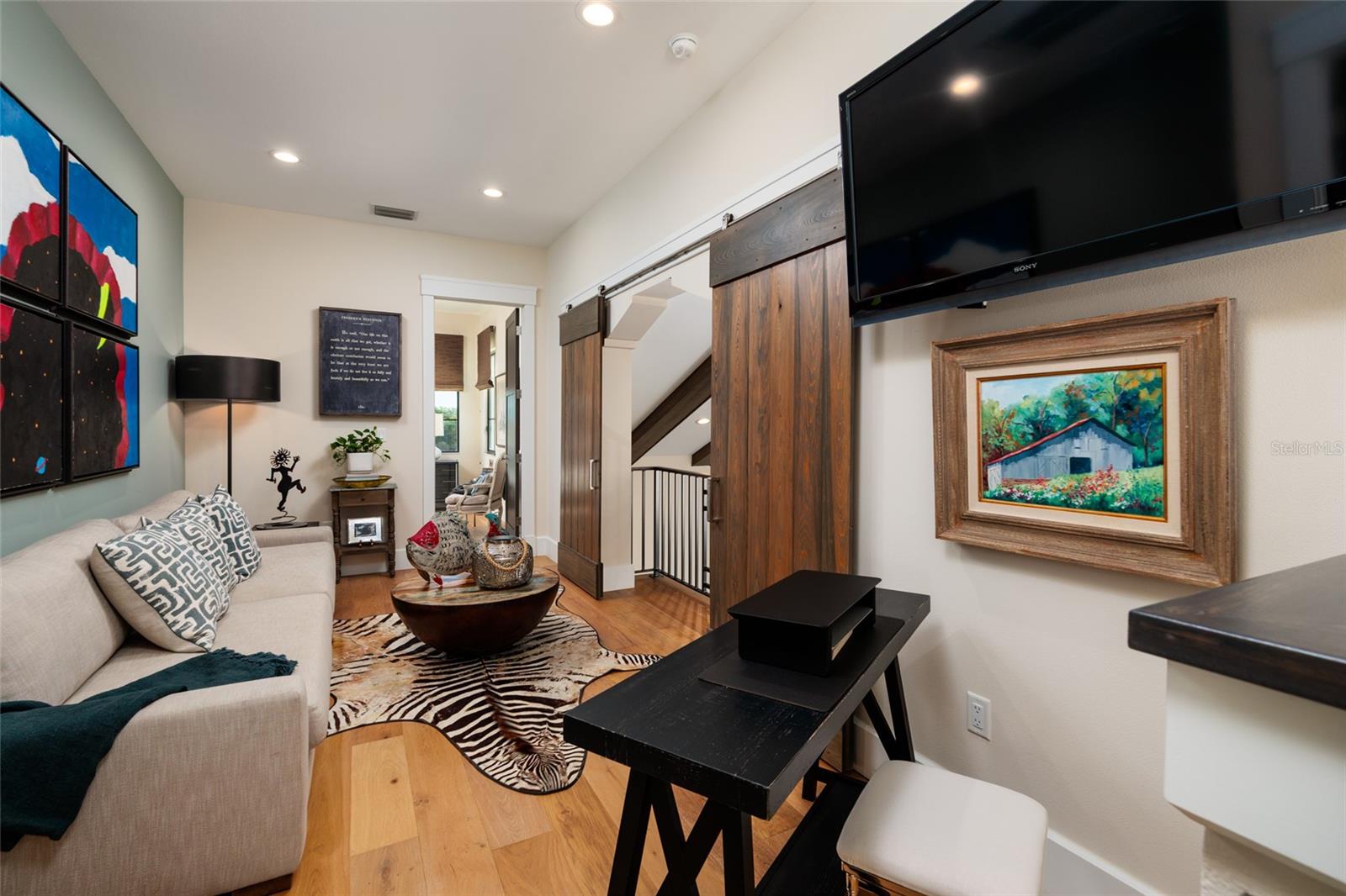 Image 25 of 44 For 125 Almedo Way Way Ne