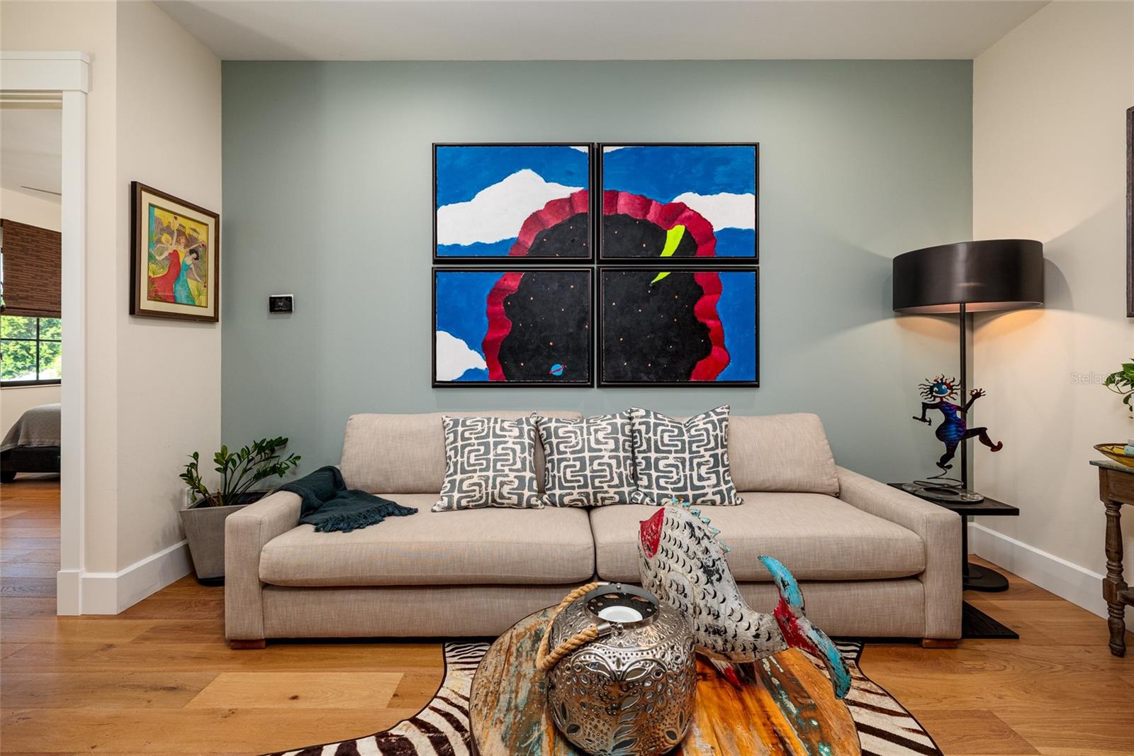 Image 26 of 44 For 125 Almedo Way Way Ne