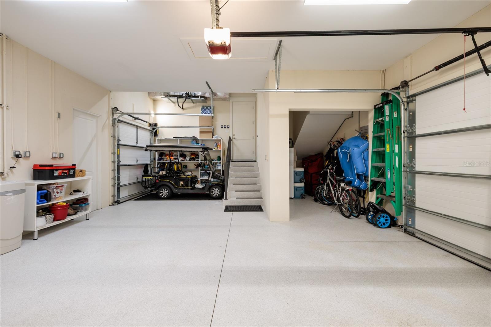 Image 34 of 44 For 125 Almedo Way Way Ne