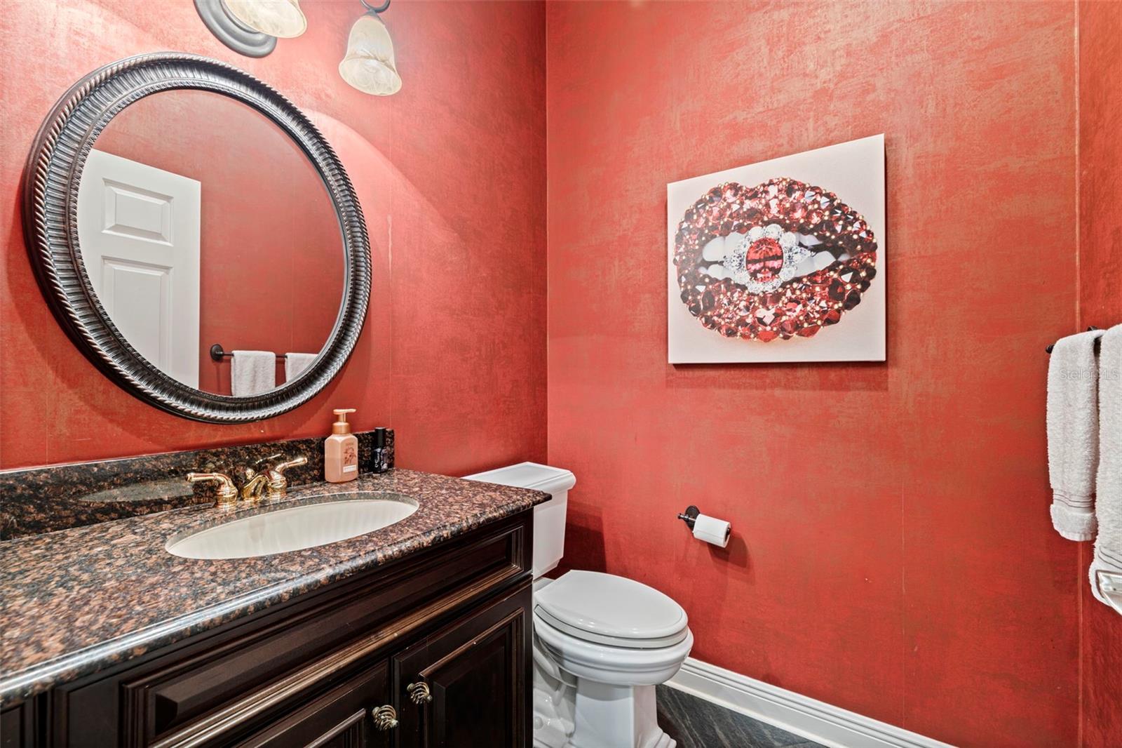 Image 15 of 56 For 618 Saxony Boulevard